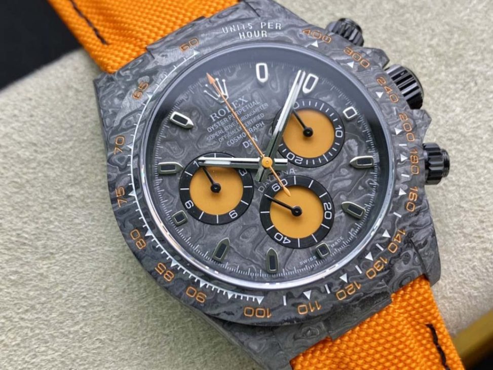 復刻 Rolex 勞力士 Daytona 碳纖維Diw定制版¥5980 復刻 Rolex 勞力士 Daytona 碳纖維Diw定制版¥5980